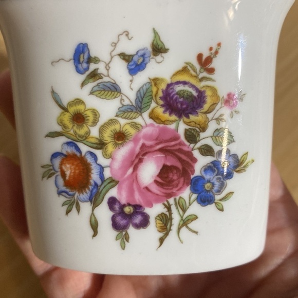 Royal Worcester‎ Made in England bone China floral toothpick holder - Picture 5 of 5